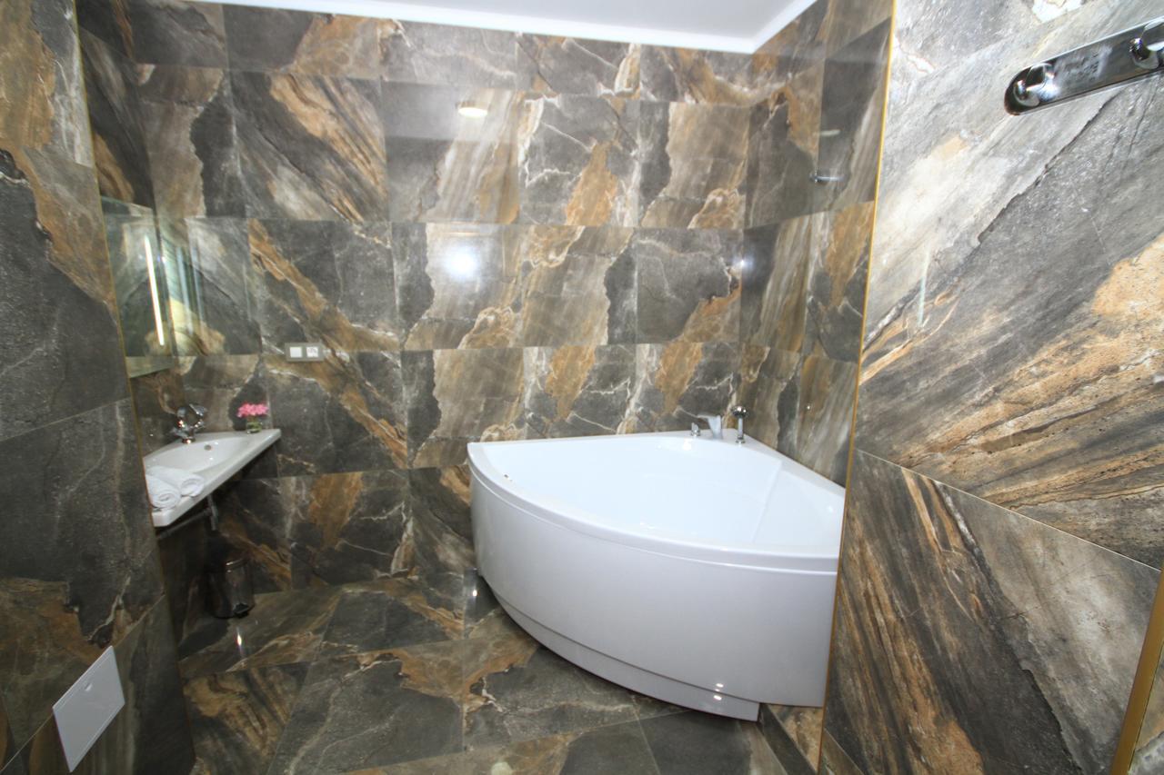 Hotel Bereg Evkaliptov Tsandrypsh Exterior photo